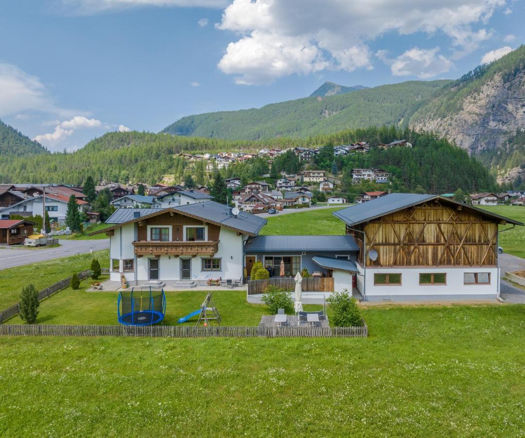 Landhaus Oetztalblick Längenfeld Exteriör bild
