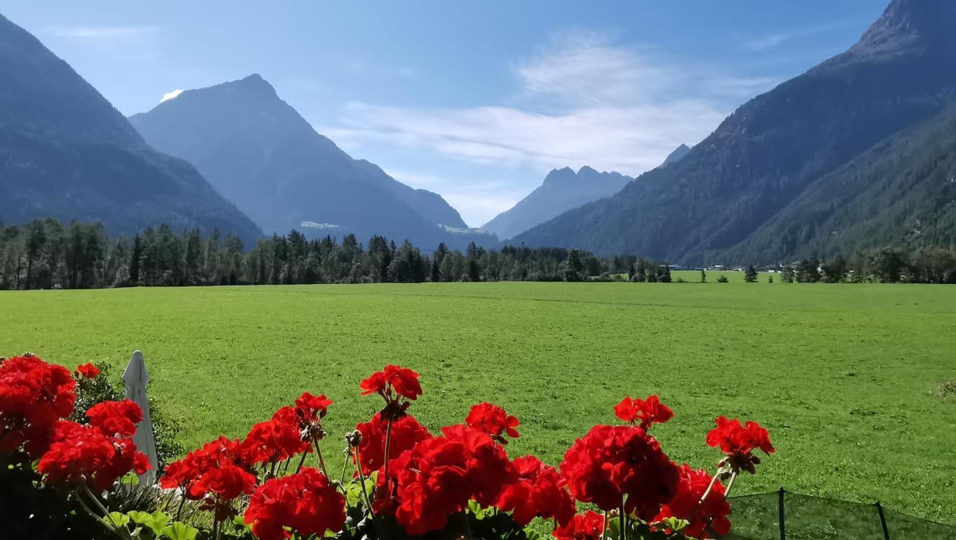 Landhaus Oetztalblick Längenfeld Exteriör bild